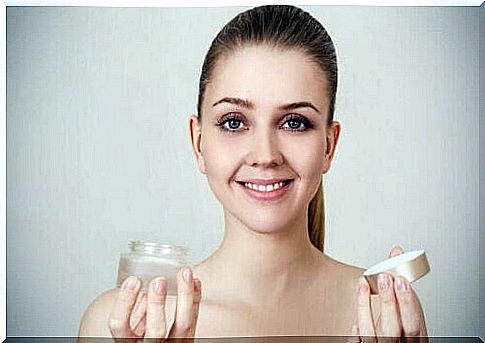 What are the components of depigmenting creams?