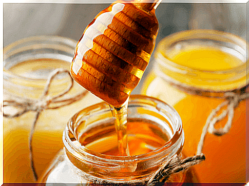 Honey helps fight acid reflux