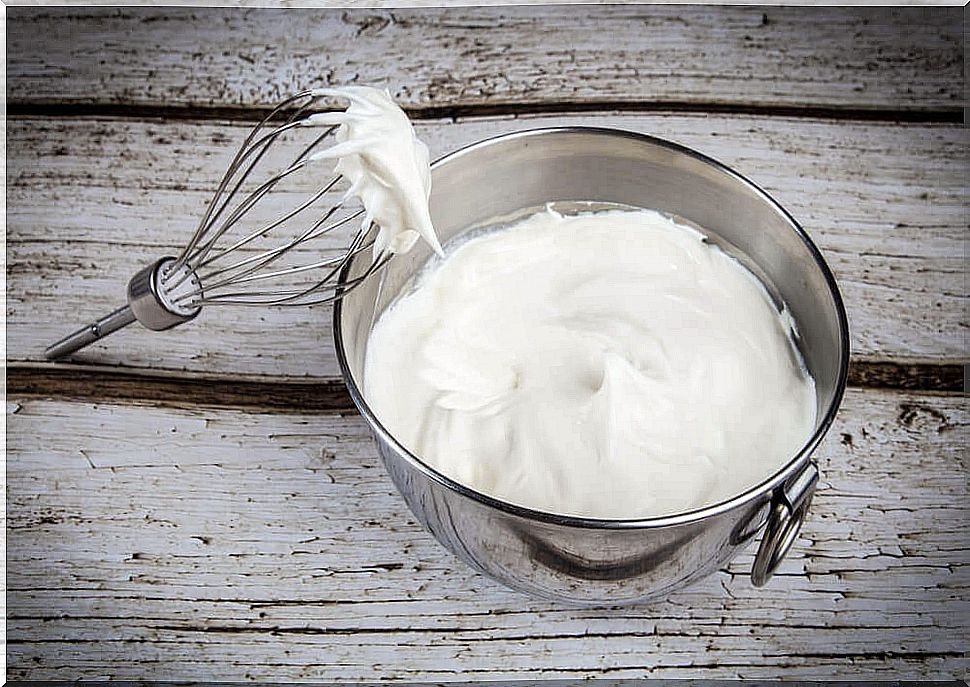 The meringue for the Genoese cake.