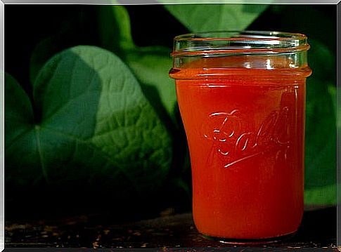 tomato juice to detoxify our kidneys