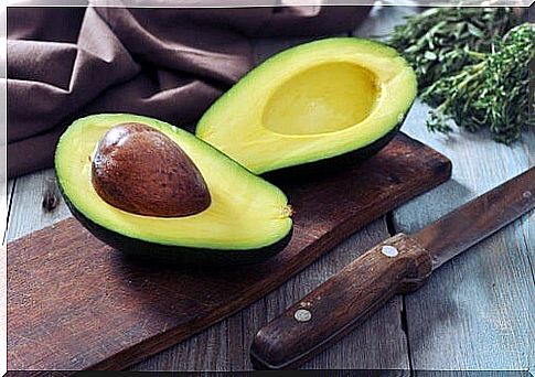 avocado to strengthen hair