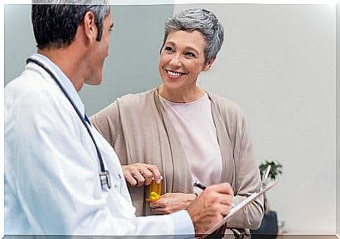 Get medical treatment to reduce the effects of osteoporosis after menopause