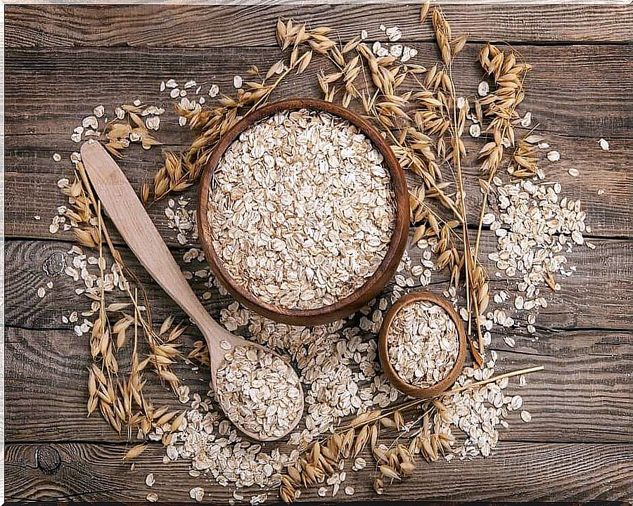  homemade products to hydrate dry skin: oats