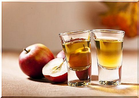 Apple cider vinegar for skin beauty